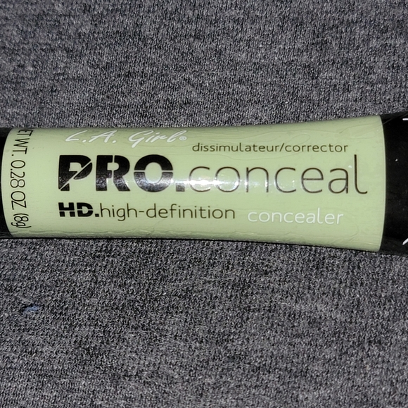 L.A. Girl Pro. Conceal HD Concealer - Green Corrector NEW - Picture 2 of 5